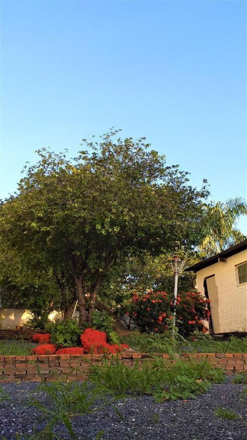 Casarao Hostel Cuiaba المظهر الخارجي الصورة